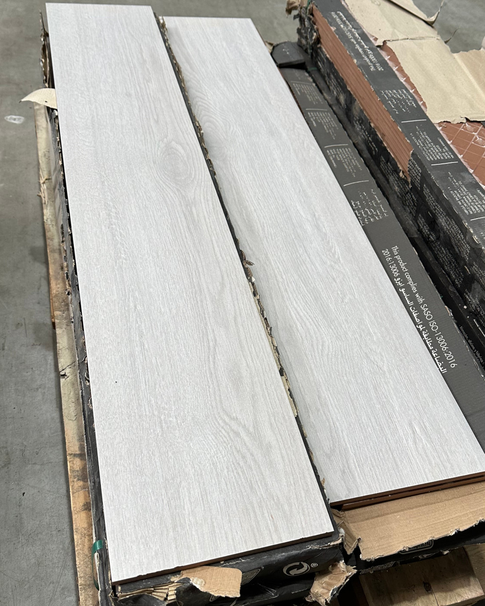 31,68 m² Restposten Sabine Silver 20 x 110 cm R 12