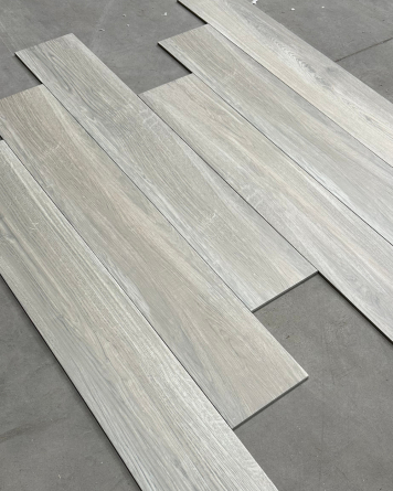 Wood look tiles Olmo Beige 20x120 cm