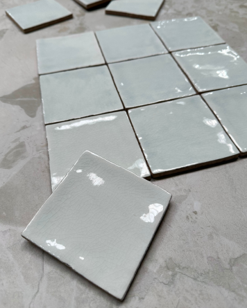 cellular tile with crackle finish | Nour Pastel Green 10x10 cm