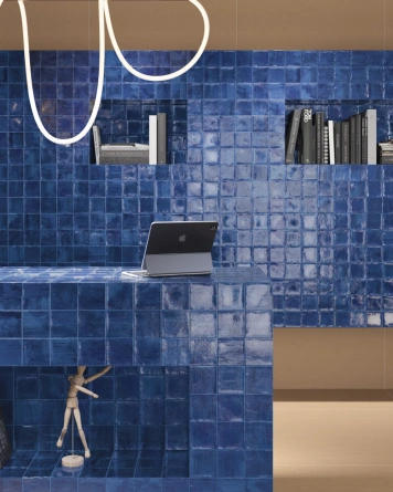 Nour Sapphire – Zellige Wall Tile in Blue, 10x10 cm