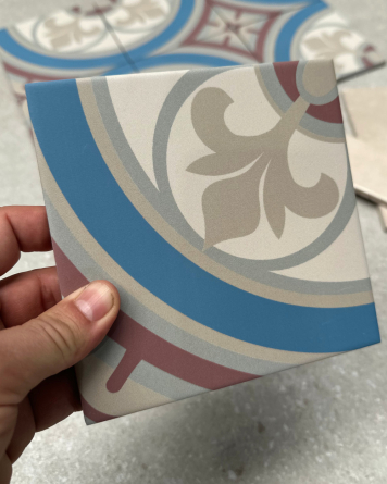 Alt Berlin Redfield: Jugendstil-Fliese in Blau, 14,7x14,7 cm