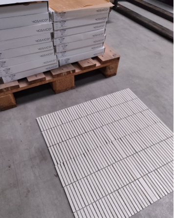 8,1m² Restposten Sticks Plaster mix Mosaik 30x30 cm