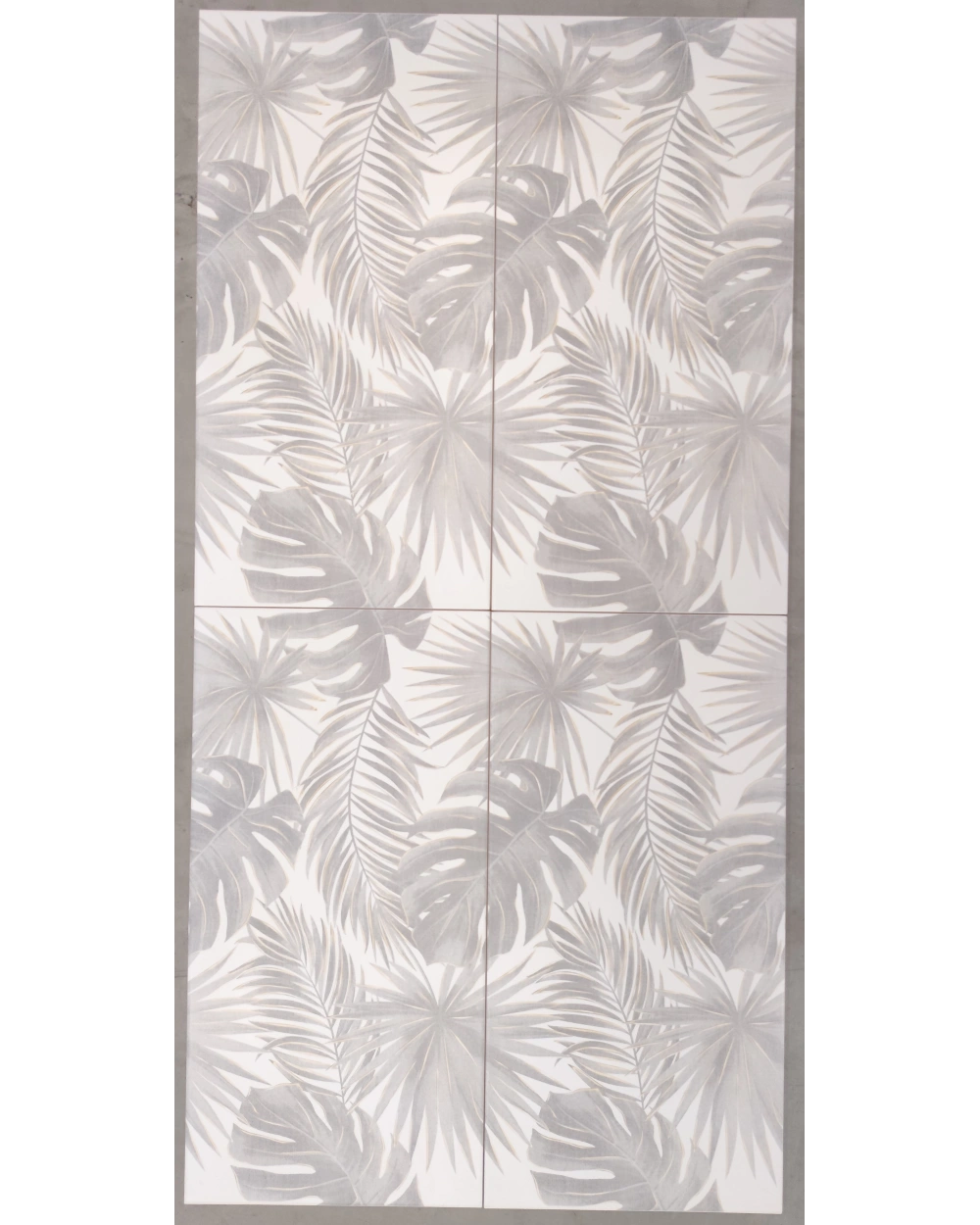 21,6 m² Remaining Stock | Lounge Tropic Grey 30x60 cm