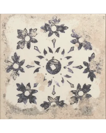 ANTHOLOGY WHITE 20x20