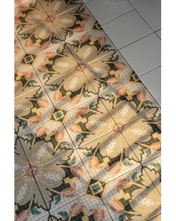 Alt Berlin Liria: Jugendstil-Fliese in Rosa, 14,7x14,7 cm