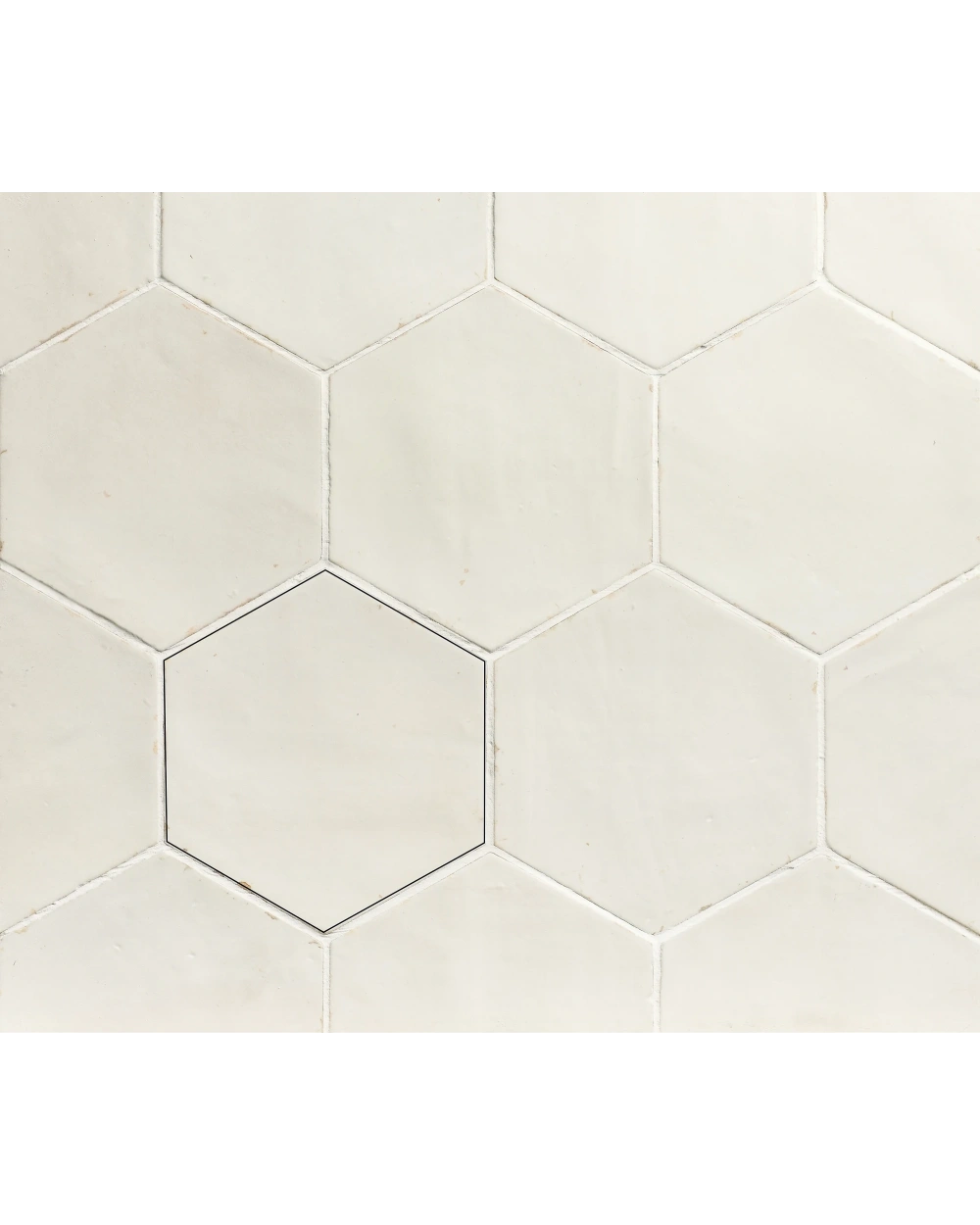 Nomade Pearl: Hexagon Tile in White, Vintage Matt