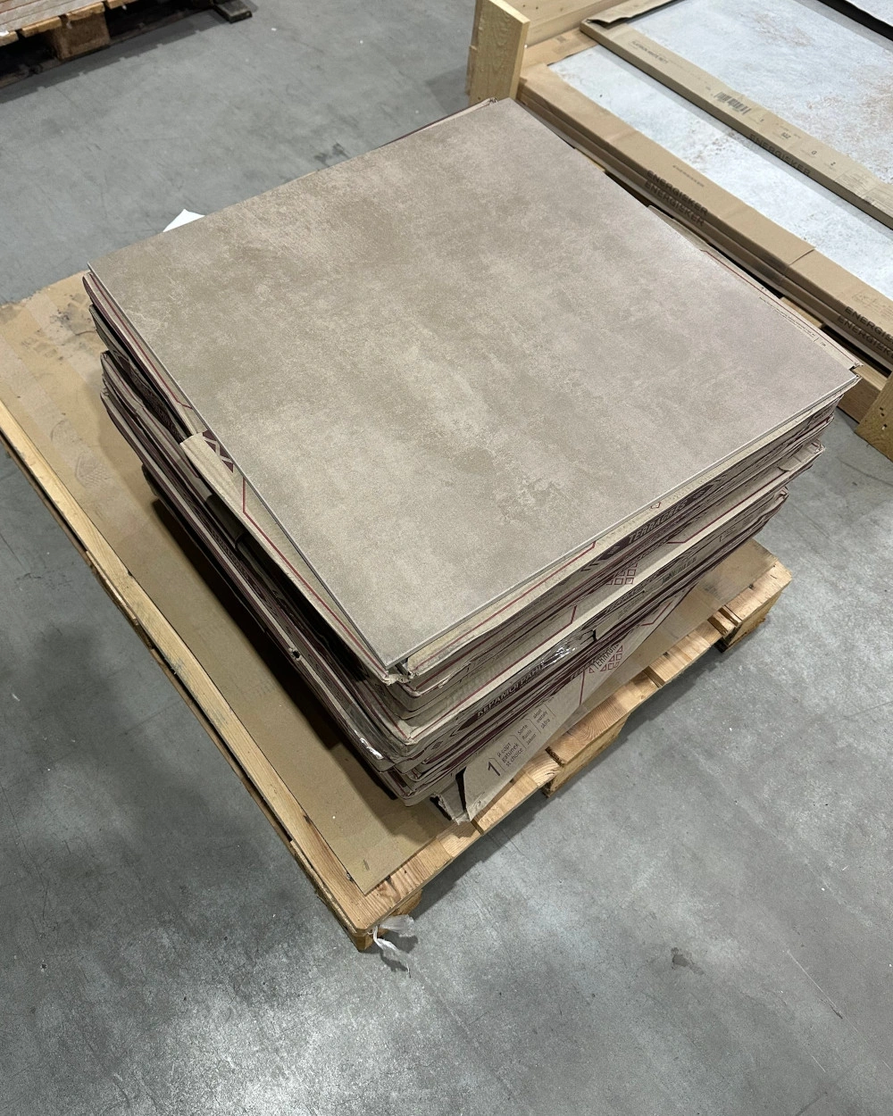 14,04 m² Restposten Bodenfliesen 60x60 Feinsteinzeug