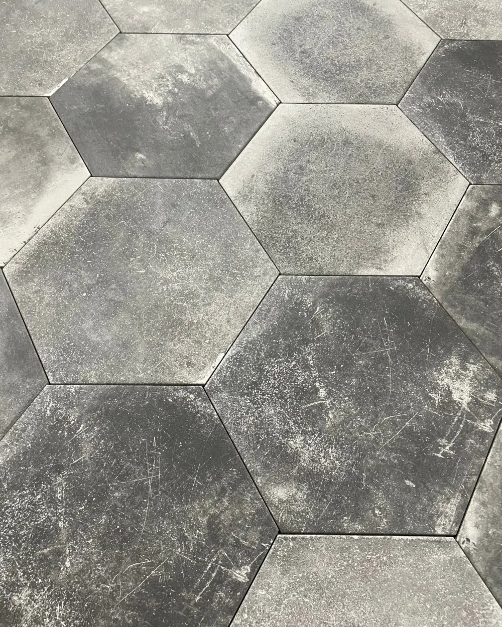 5,82 m² Miami Esagona Pitch Black 24x27,7 cm SALE