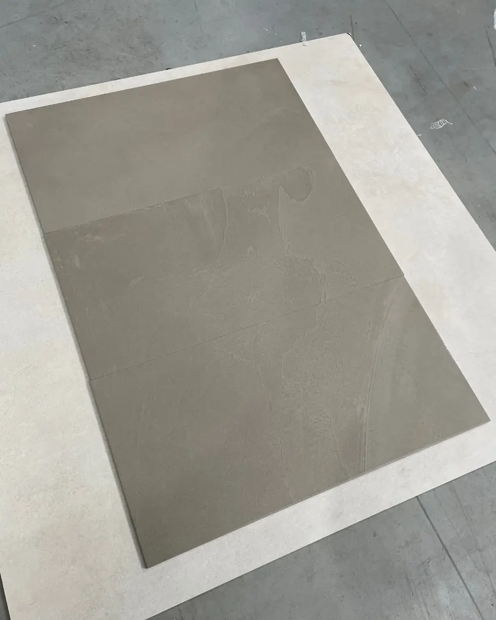 Hong Kong Taupe 30*60 Lap.