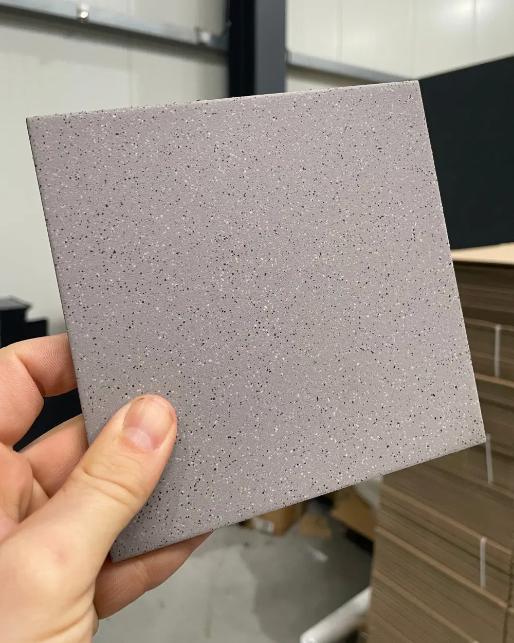 58,5 m²  Restposten | V&B AS Granifloor 15x15 cm mittelgrau