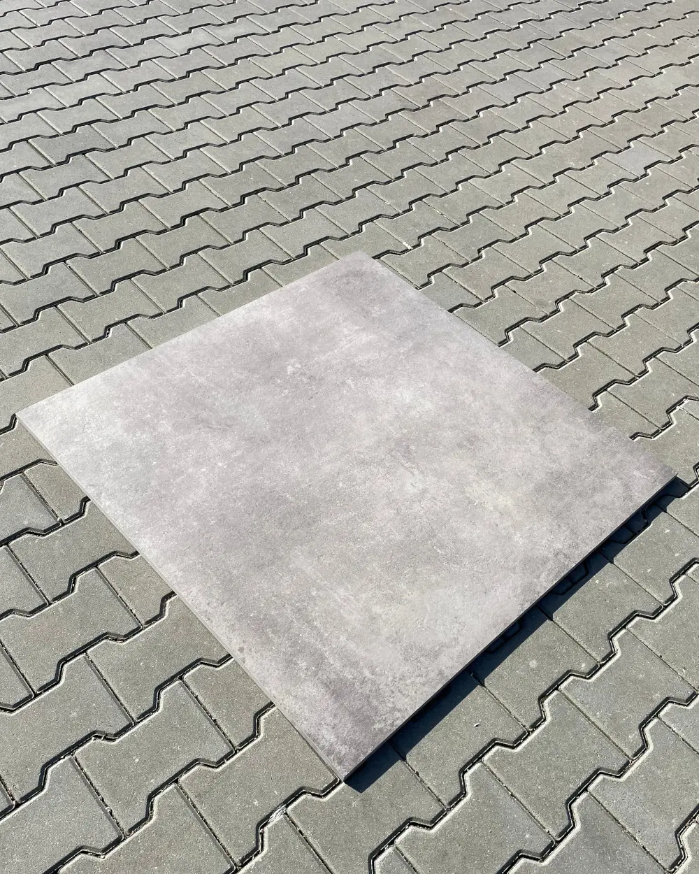 5 m² Restposten Terrassenfliesen Volcano Taupe 100x100x2cm, Auslauf